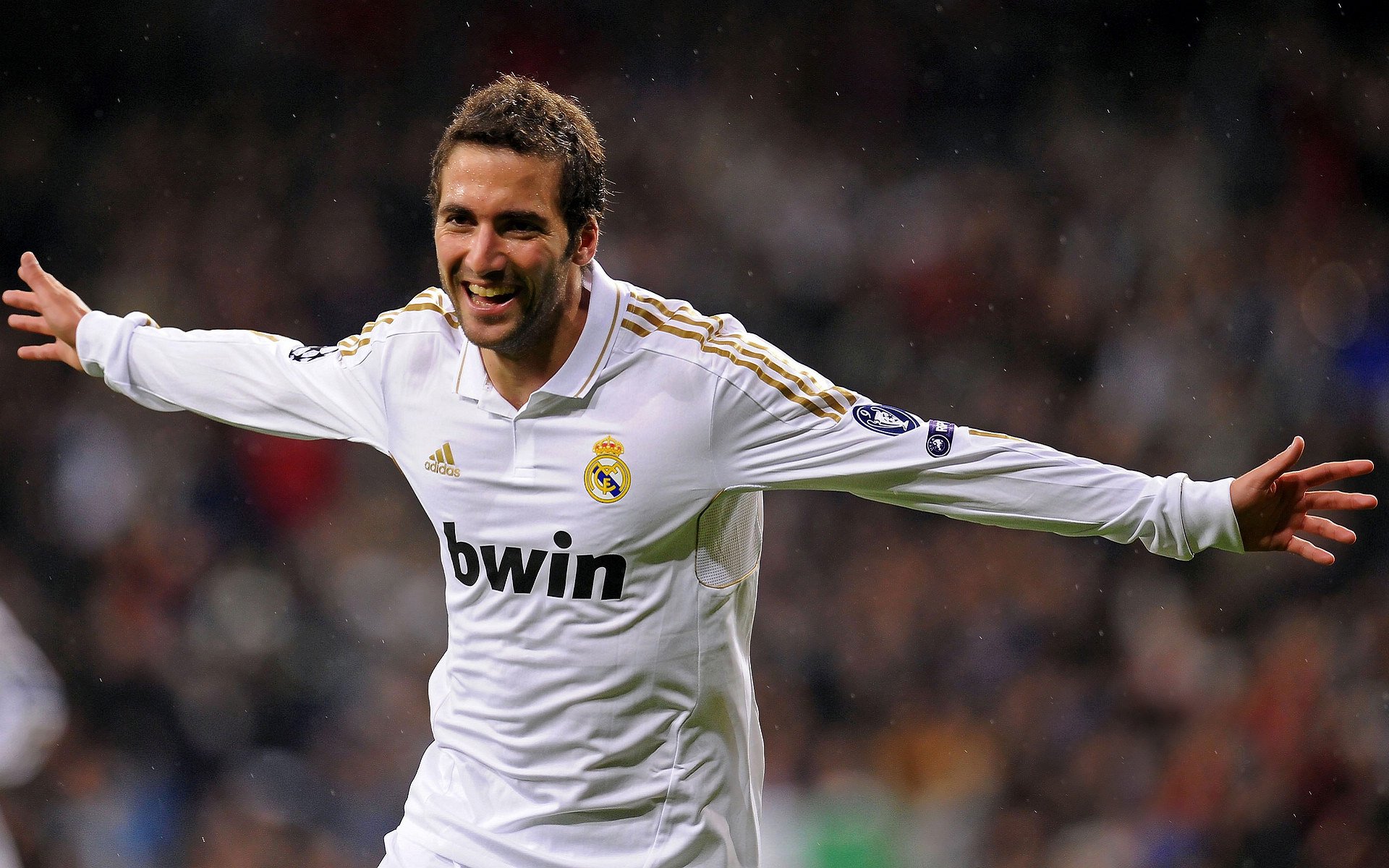 《堡垒之夜》“未来之都”创意大赛,玩家作品精彩纷呈!